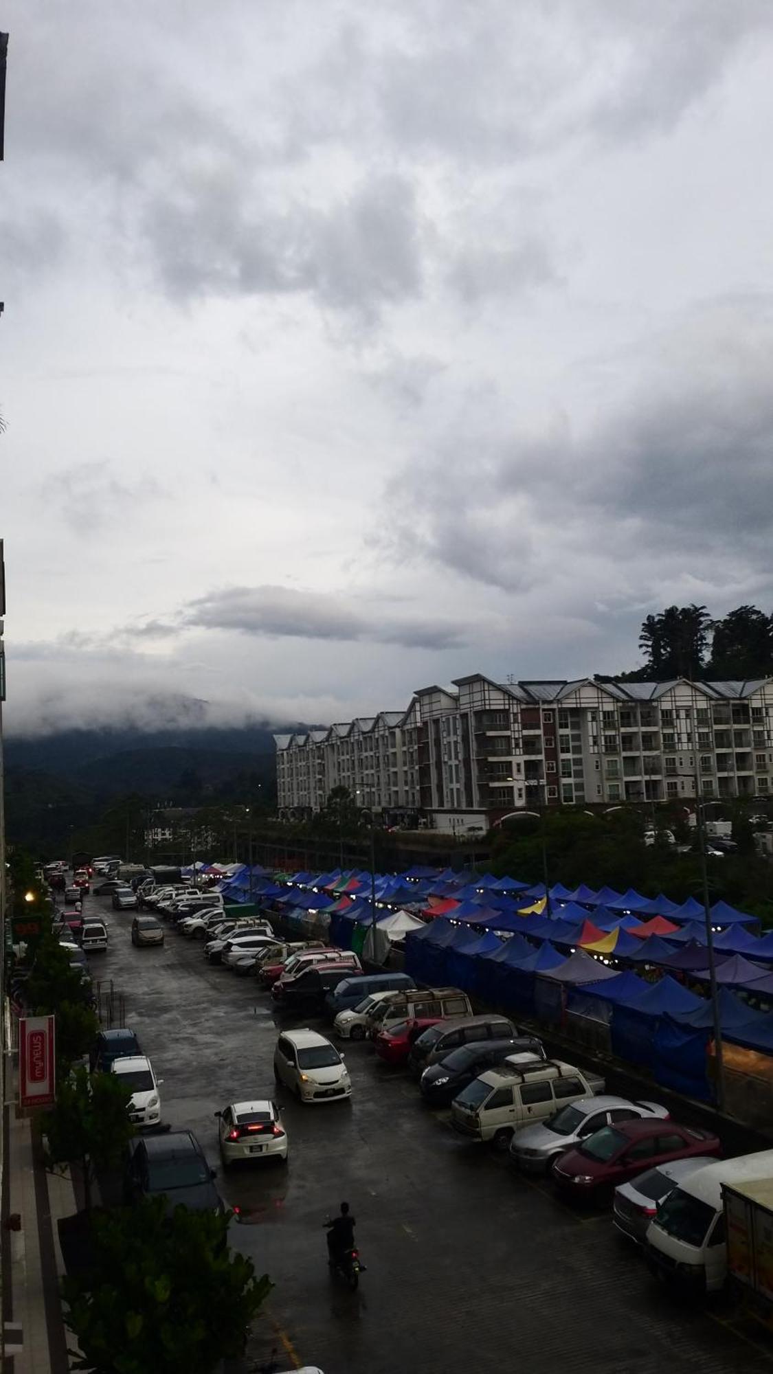 Blue Romance Mermaid Cameron Stay 9 Pax Next To Night Market Cameron Highlands Exterior foto